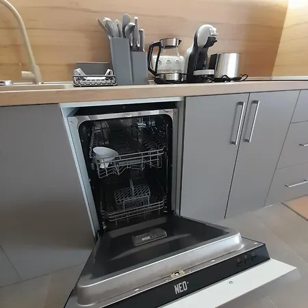 Апартаменты Lux 4403 Near The Lift *