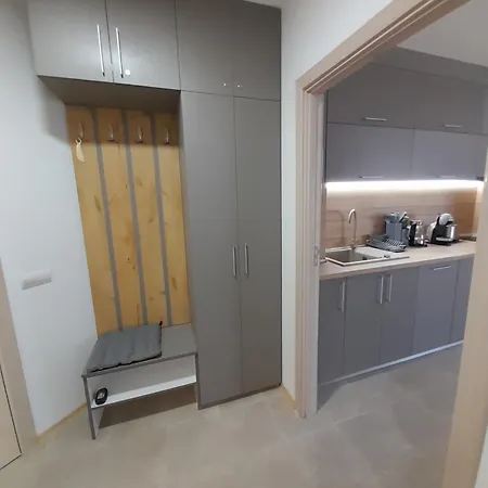 Lux 4403 Near The Lift Апартаменты