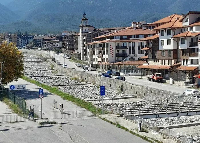 Lux 4403 Near The Lift Apartman Banszko