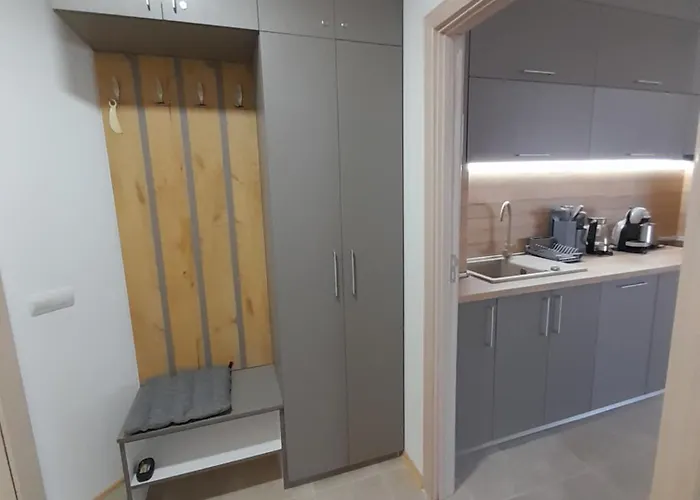 Lux 4403 Near The Lift Apartman