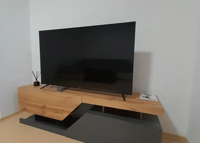 Apartman Lux 4403 Near The Lift *